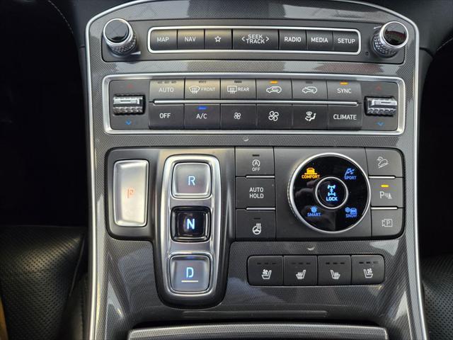 used 2023 Hyundai Santa Fe car, priced at $31,999