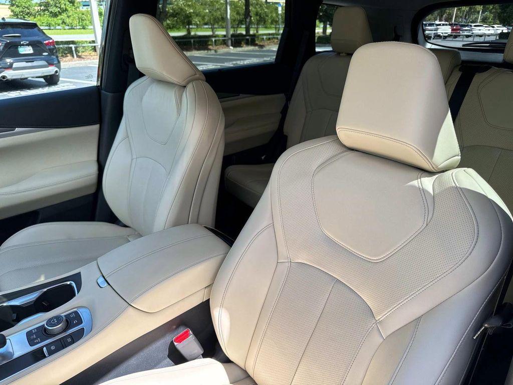 used 2025 INFINITI QX60 car, priced at $43,600