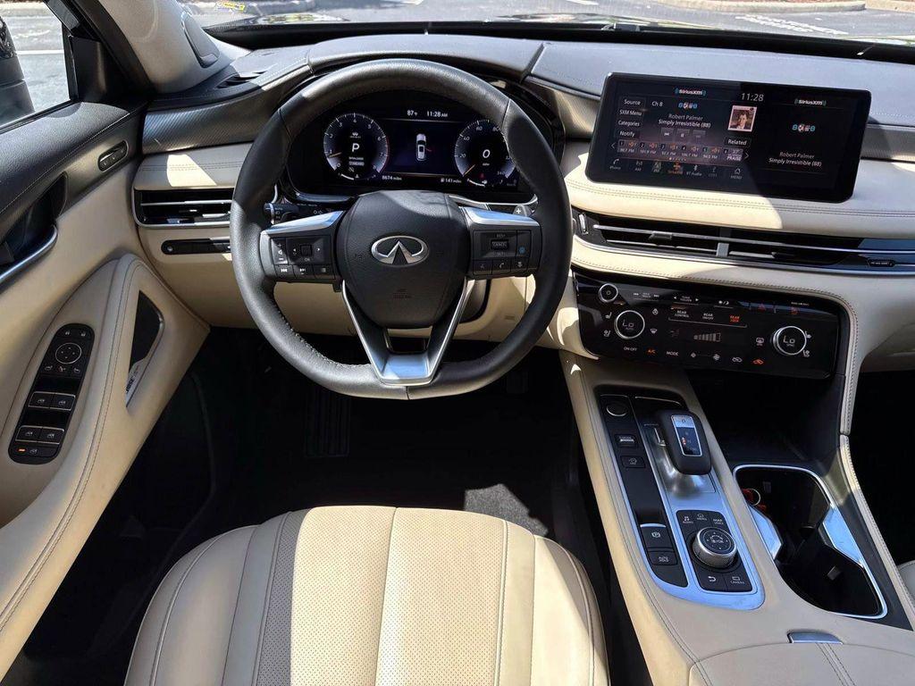used 2025 INFINITI QX60 car, priced at $43,600