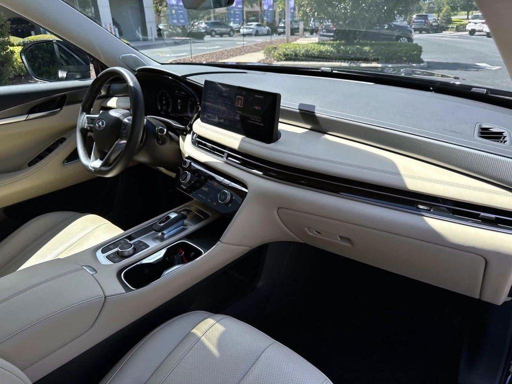 used 2025 INFINITI QX60 car, priced at $44,800