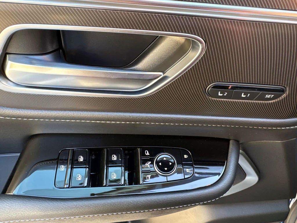 new 2025 INFINITI QX80 car, priced at $83,635