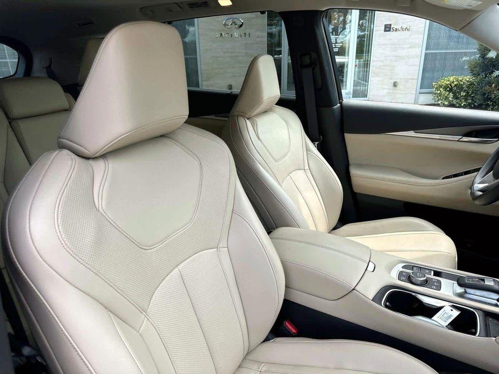 used 2025 INFINITI QX60 car, priced at $45,900