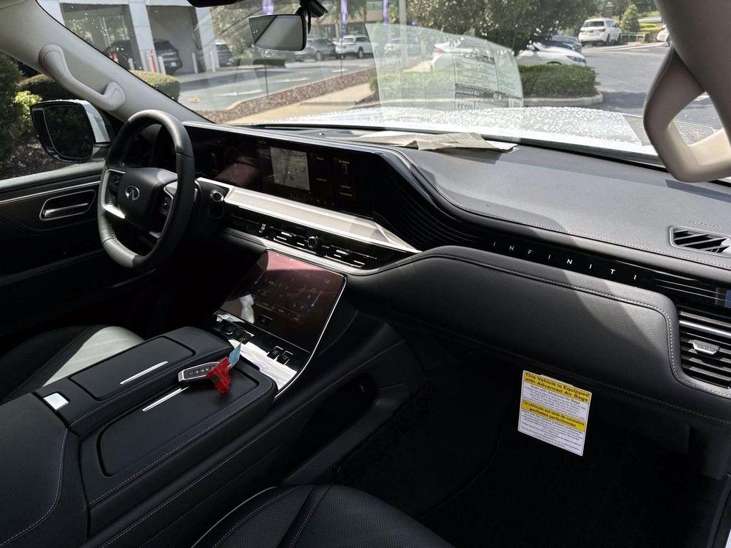 new 2026 INFINITI QX80 car, priced at $93,348