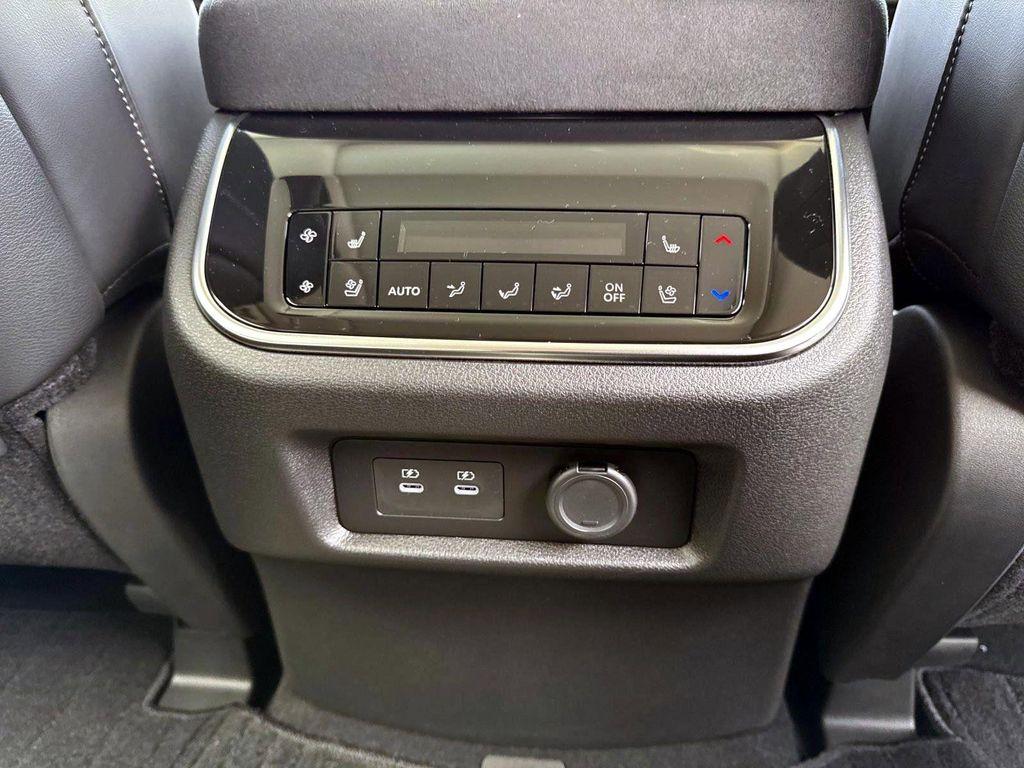 new 2026 INFINITI QX80 car, priced at $93,348