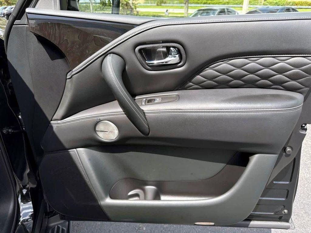 used 2024 INFINITI QX80 car, priced at $60,900