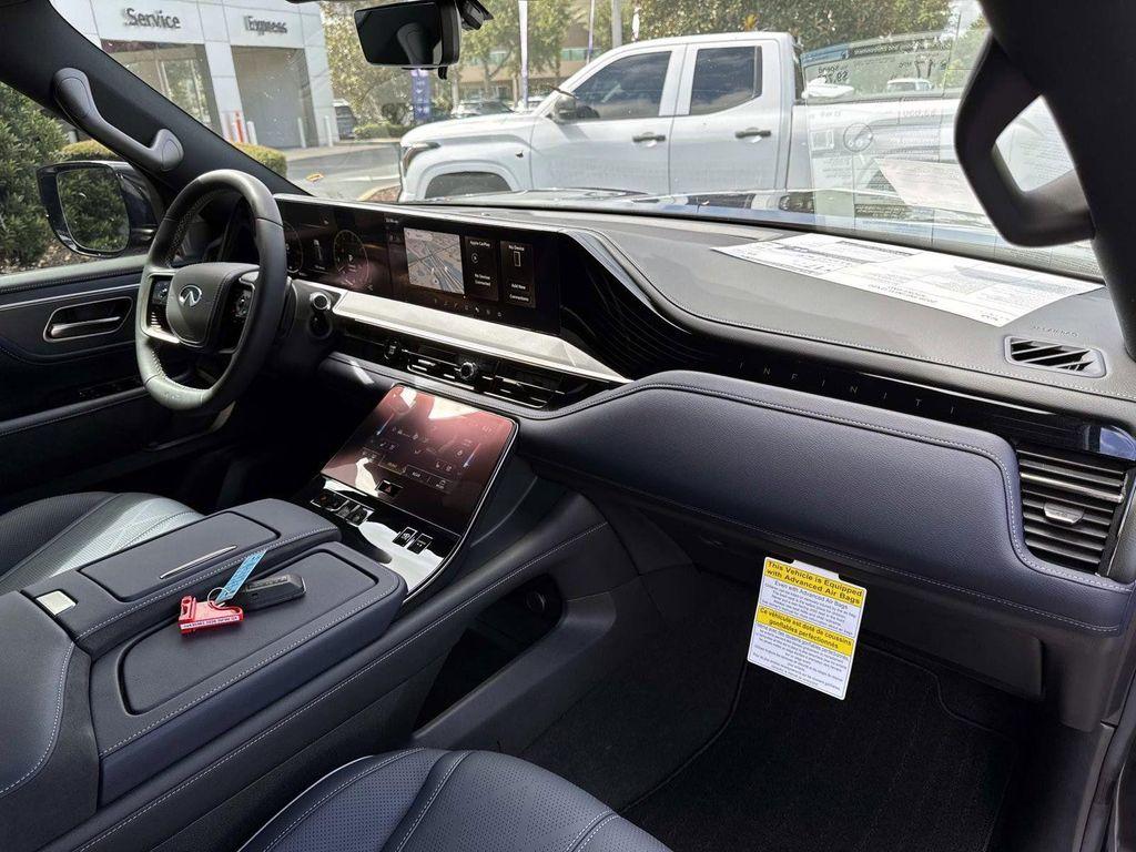 new 2026 INFINITI QX80 car, priced at $102,918