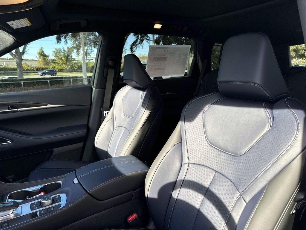 new 2026 INFINITI QX60 car, priced at $63,993