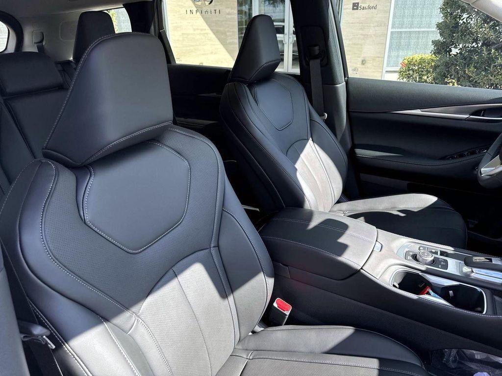 new 2026 INFINITI QX60 car, priced at $58,032