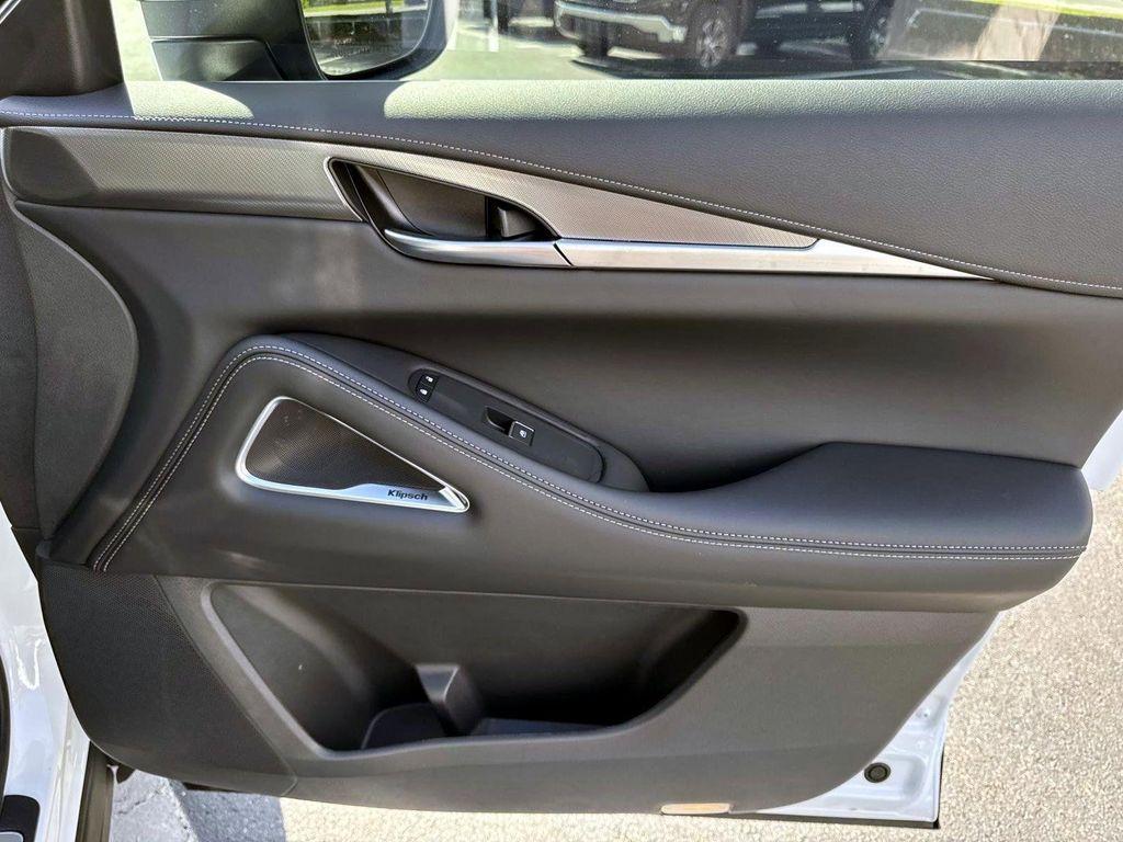 new 2026 INFINITI QX60 car, priced at $58,032