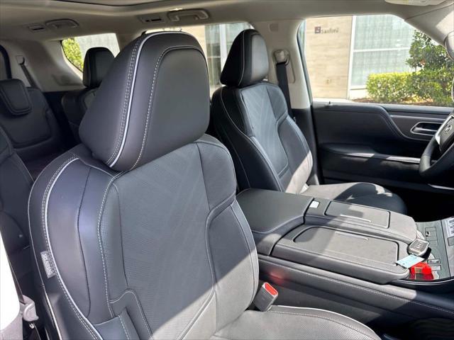 new 2025 INFINITI QX80 car, priced at $88,360