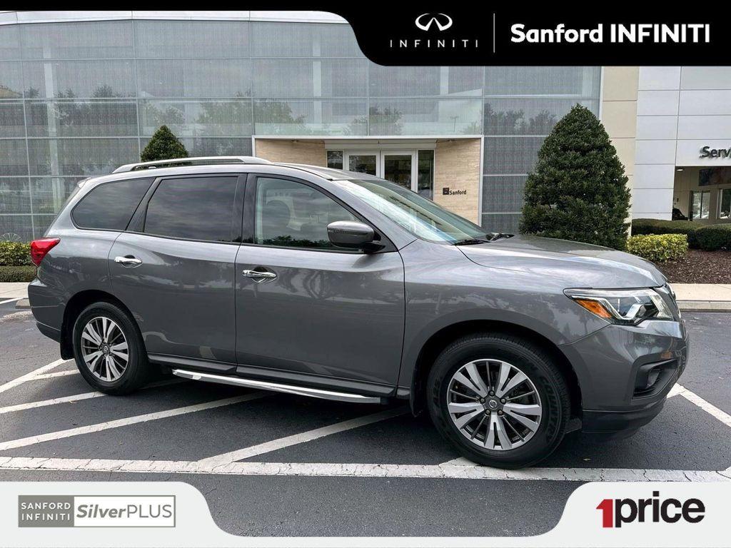 used 2020 Nissan Pathfinder car, priced at $15,867