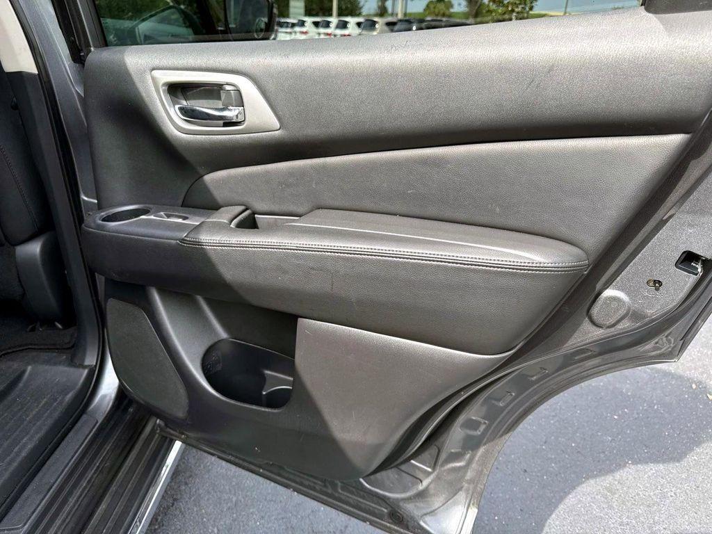 used 2020 Nissan Pathfinder car, priced at $15,867