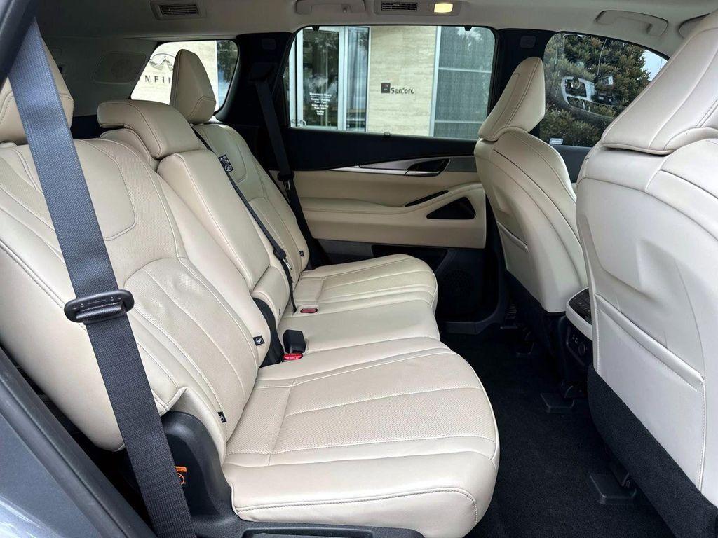 used 2024 INFINITI QX60 car, priced at $39,600