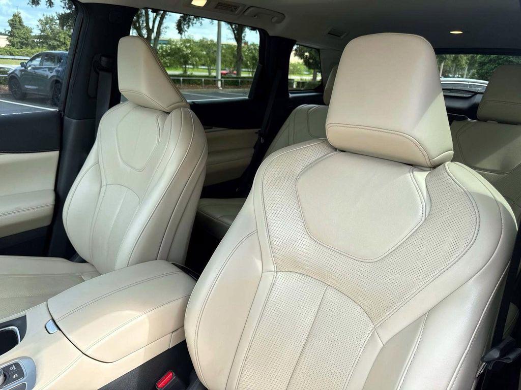 used 2024 INFINITI QX60 car, priced at $39,600