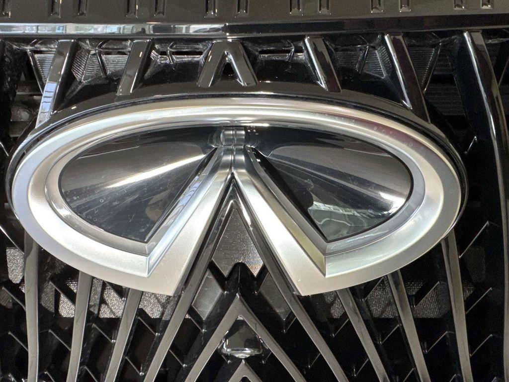 new 2025 INFINITI QX80 car, priced at $94,836