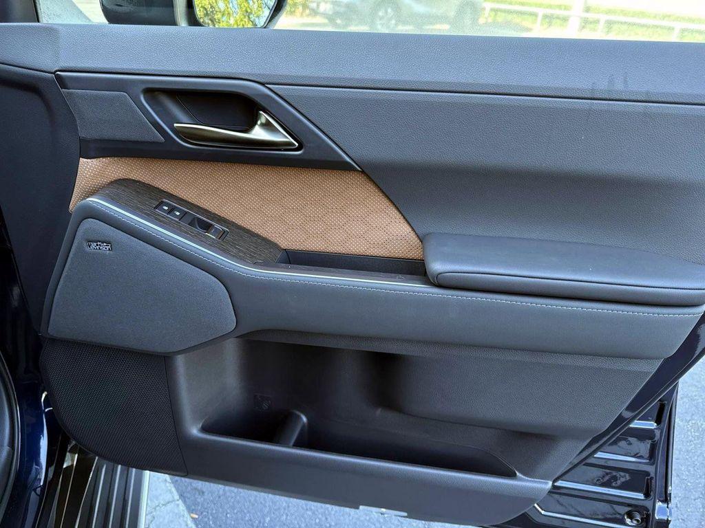 used 2025 Lexus GX 550 car, priced at $89,785