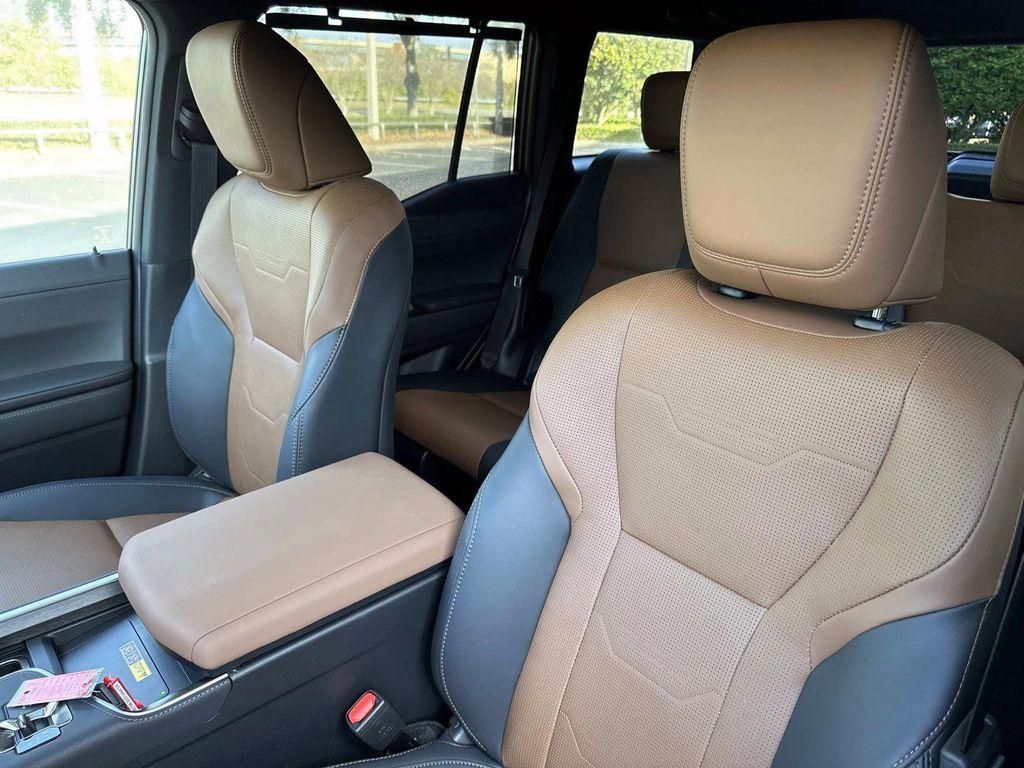 used 2025 Lexus GX 550 car, priced at $89,785