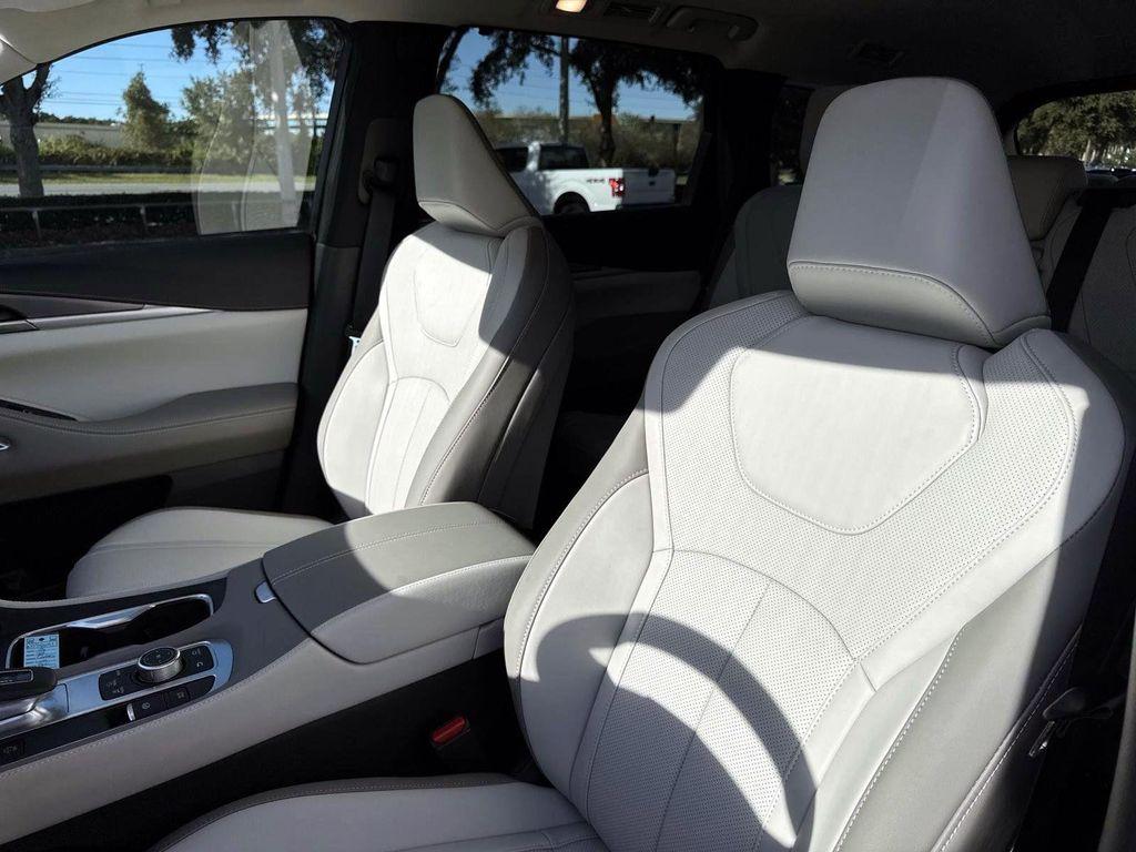 new 2026 INFINITI QX60 car, priced at $60,251