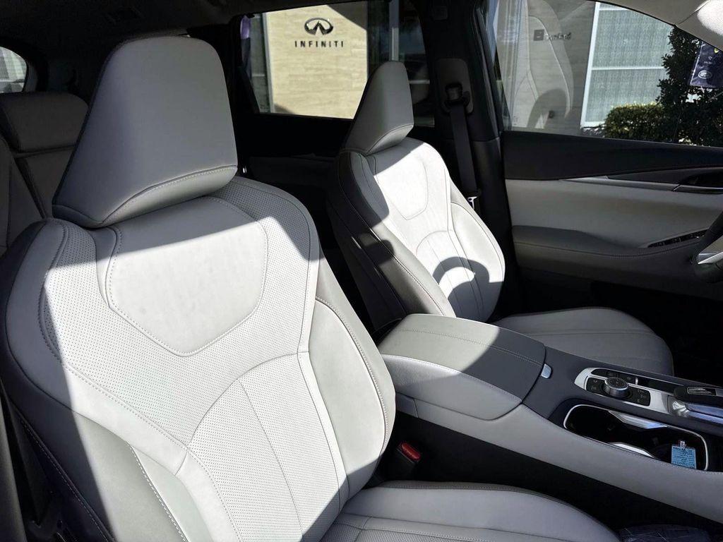 new 2026 INFINITI QX60 car, priced at $60,251