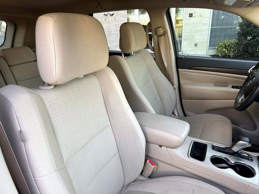 used 2017 Jeep Grand Cherokee car, priced at $13,300