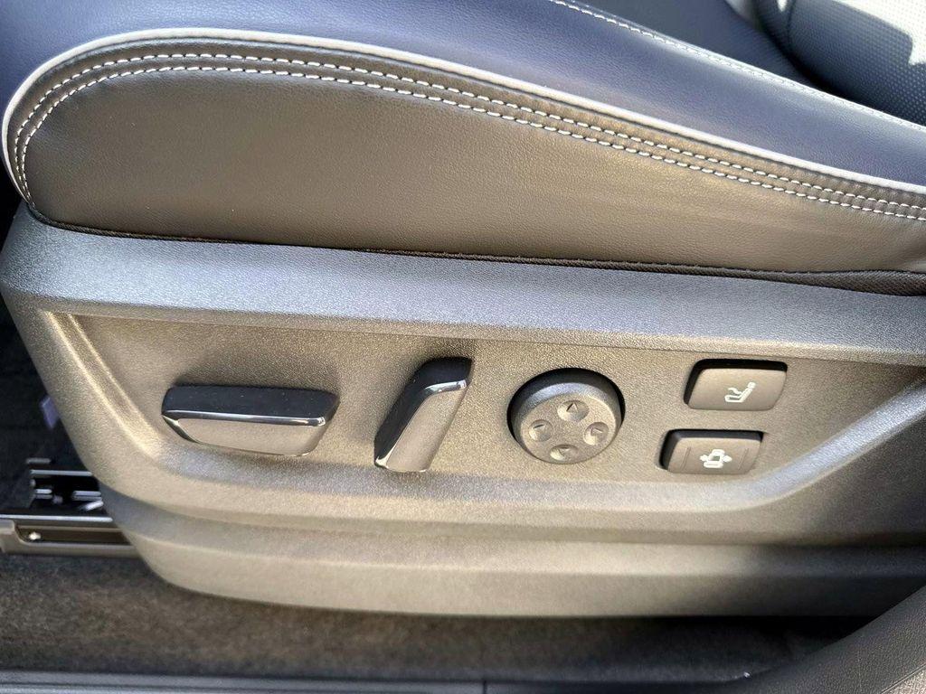 new 2026 INFINITI QX80 car, priced at $102,656