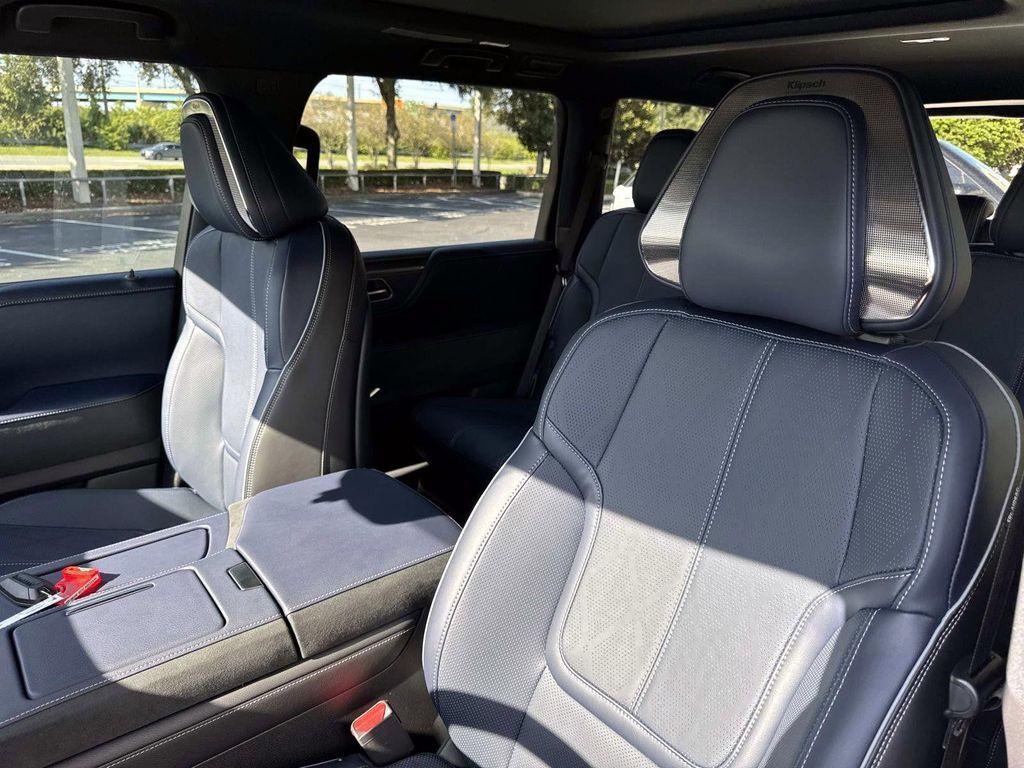 new 2026 INFINITI QX80 car, priced at $102,656