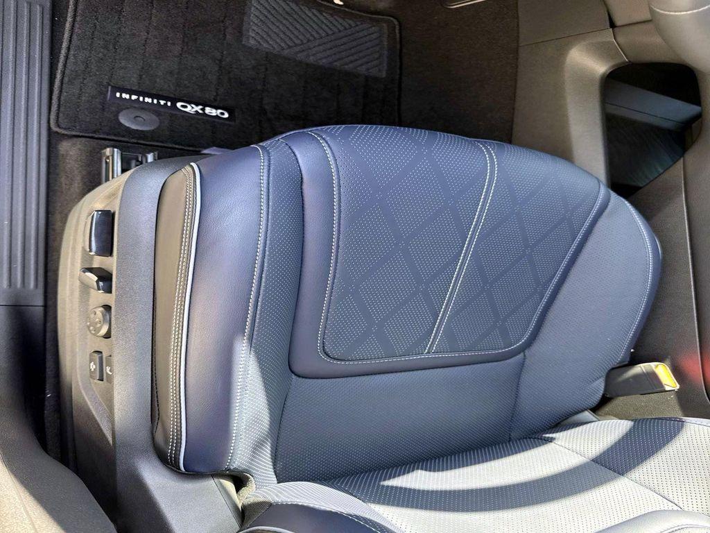 new 2026 INFINITI QX80 car, priced at $102,656