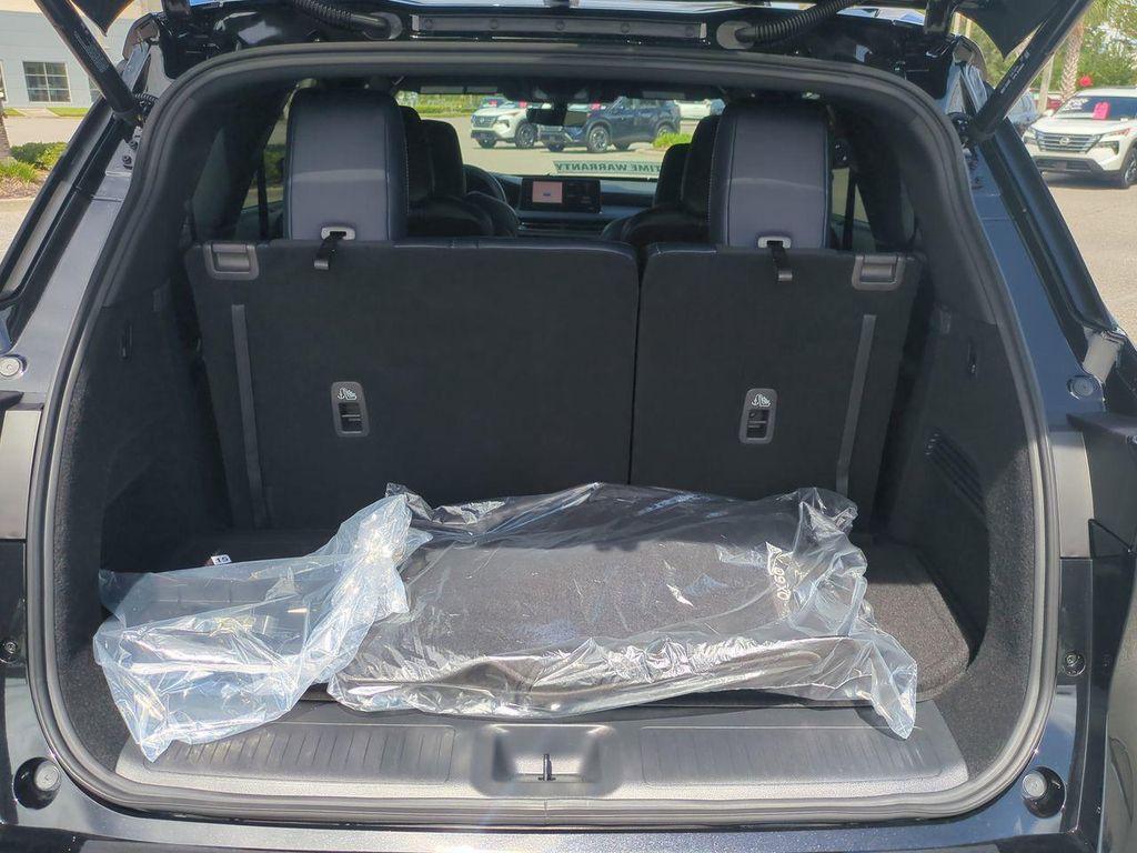 new 2026 INFINITI QX60 car