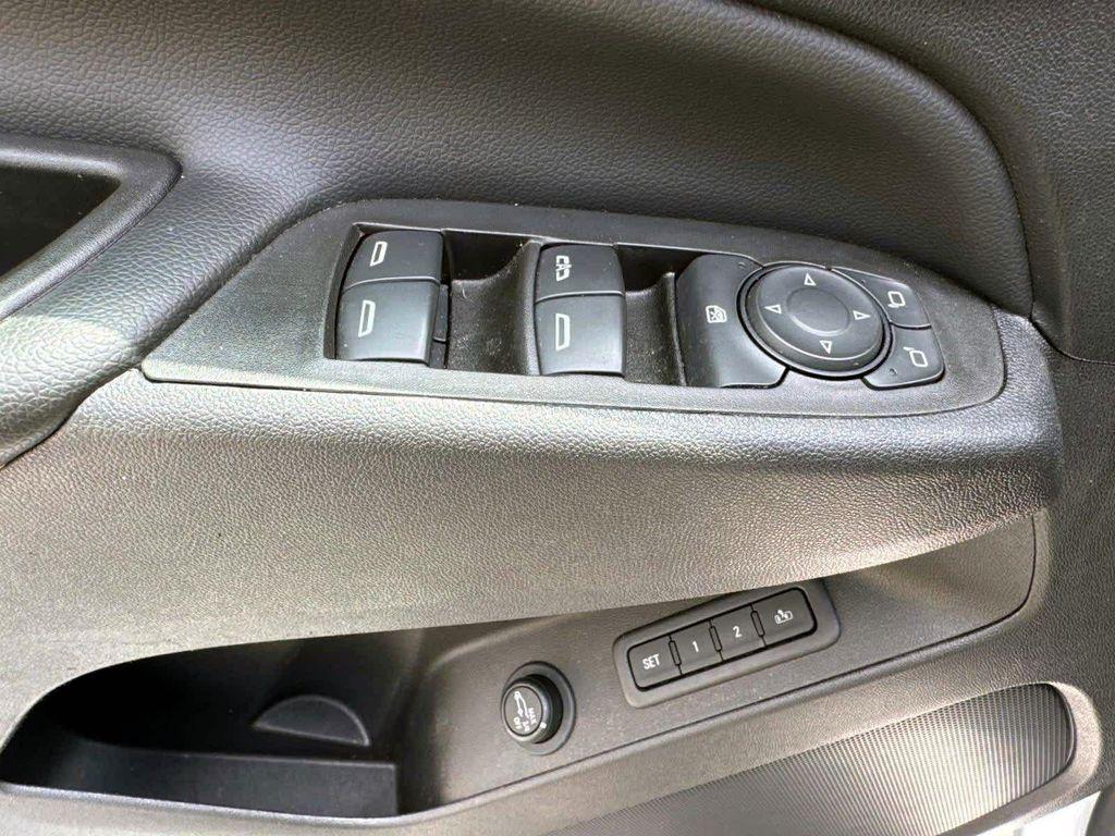 used 2020 Chevrolet Equinox car, priced at $17,816
