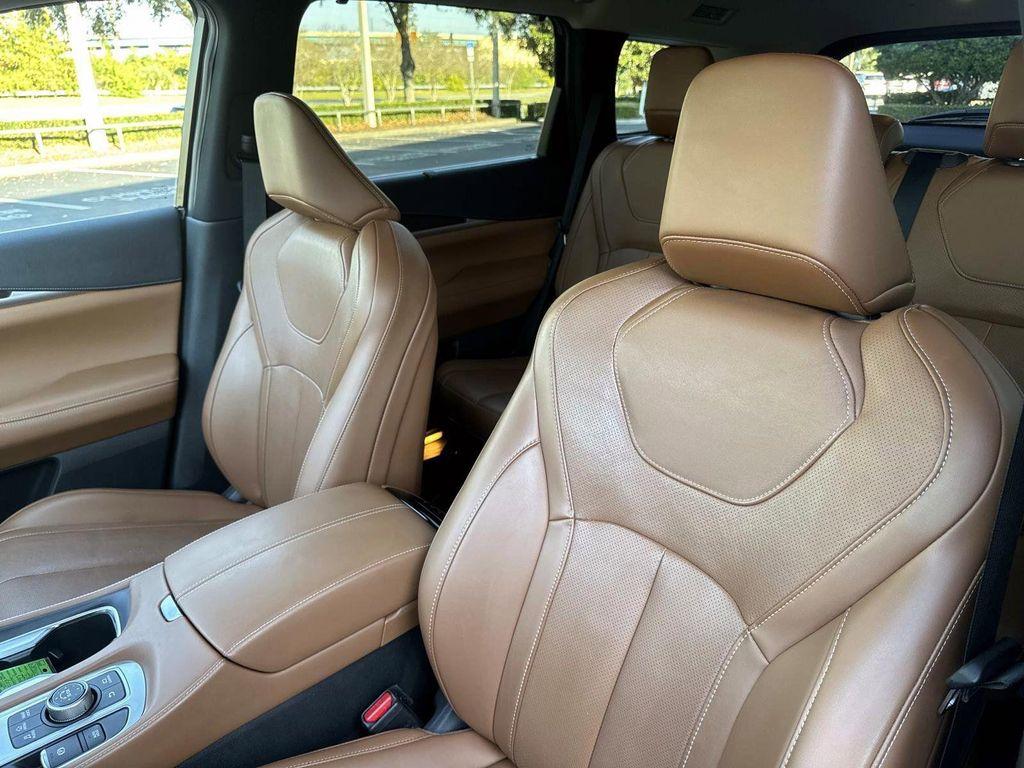 used 2024 INFINITI QX60 car, priced at $39,990