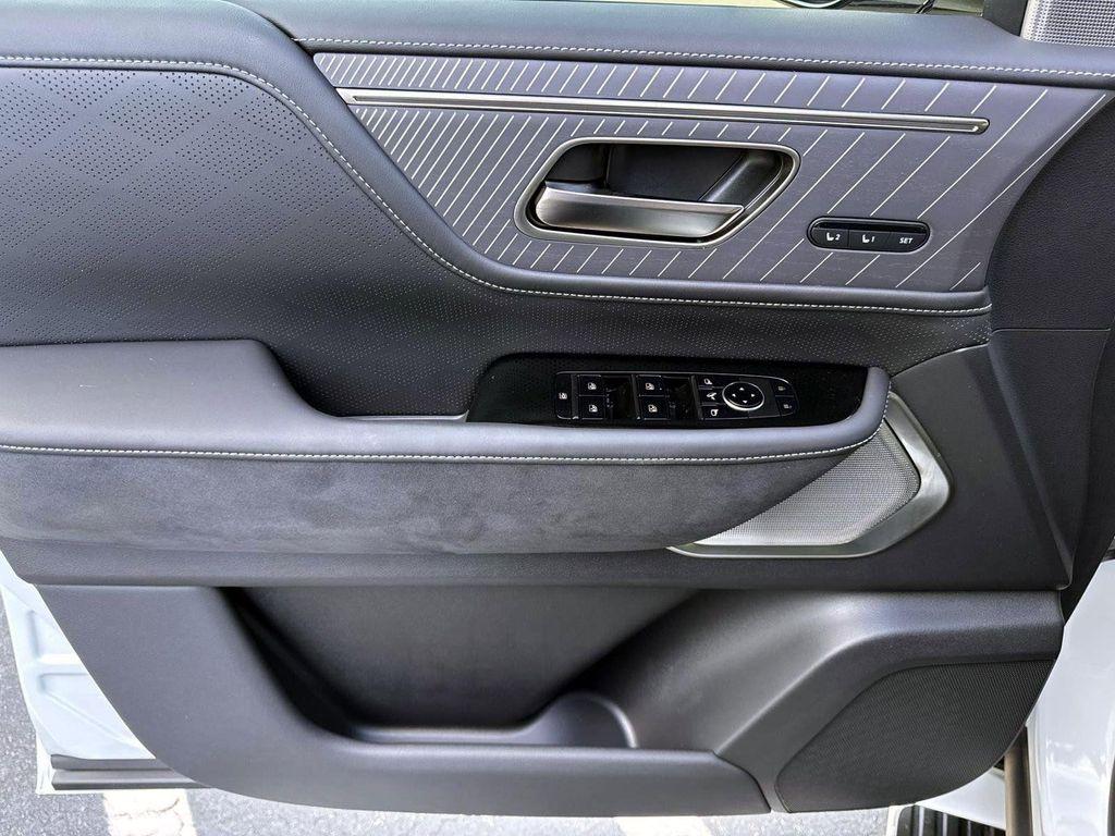 new 2026 INFINITI QX80 car, priced at $117,160