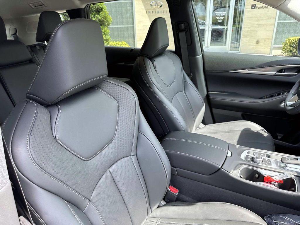 new 2026 INFINITI QX60 car, priced at $58,267