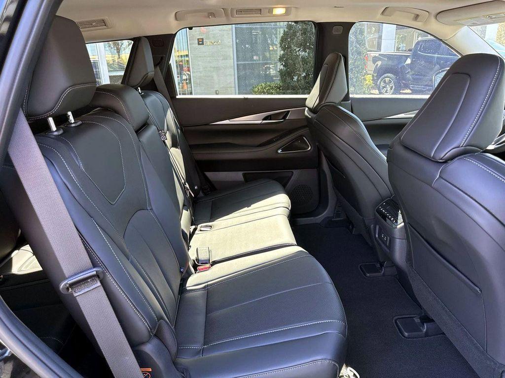 new 2026 INFINITI QX60 car, priced at $58,267