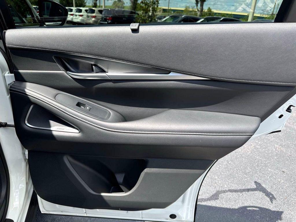 used 2025 INFINITI QX60 car, priced at $43,400