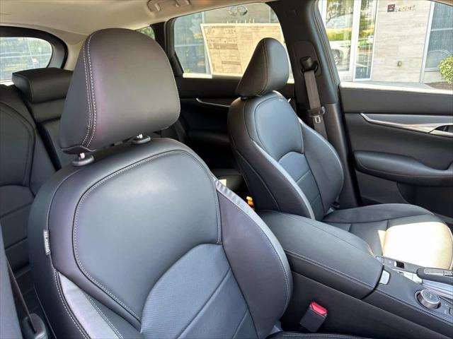 new 2025 INFINITI QX50 car, priced at $48,523