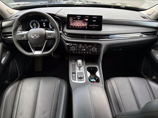 used 2025 INFINITI QX60 car, priced at $45,900