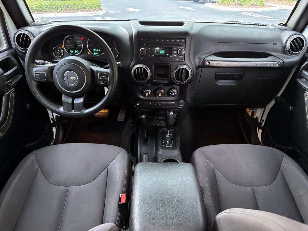 used 2015 Jeep Wrangler Unlimited car, priced at $16,880