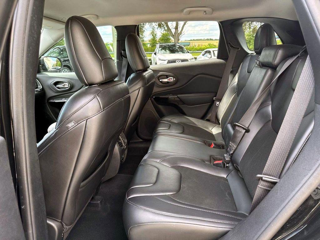 used 2019 Jeep Cherokee car, priced at $16,455