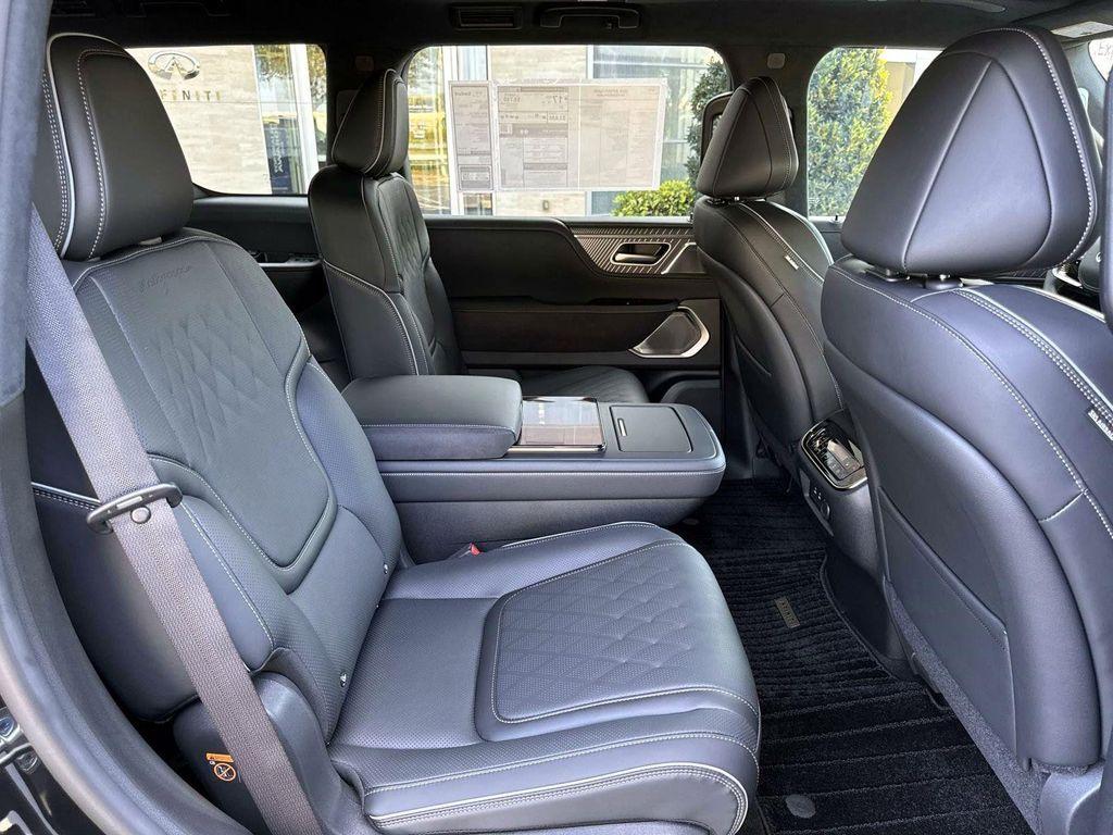 new 2026 INFINITI QX80 car, priced at $116,715