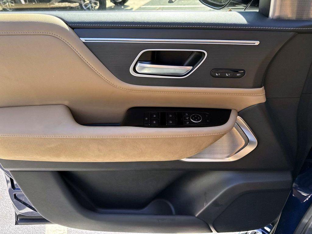 used 2025 INFINITI QX80 car, priced at $78,500