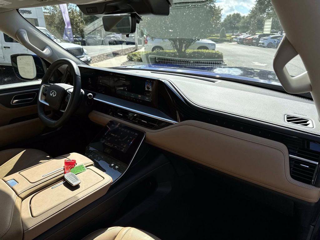 used 2025 INFINITI QX80 car, priced at $78,500