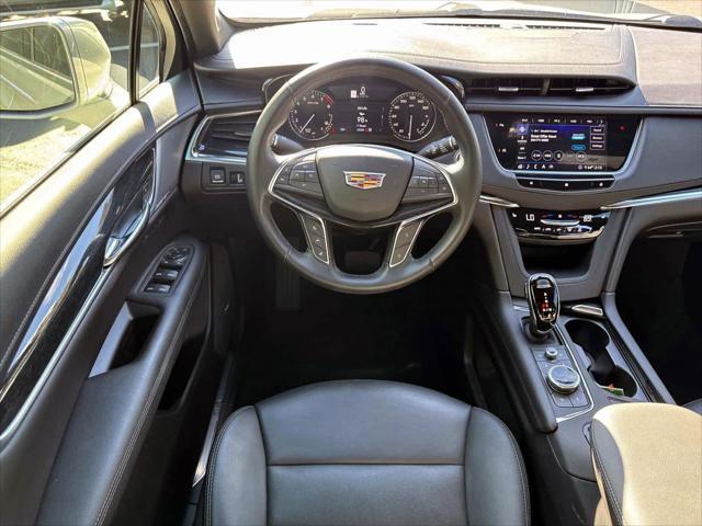 used 2020 Cadillac XT5 car, priced at $26,900