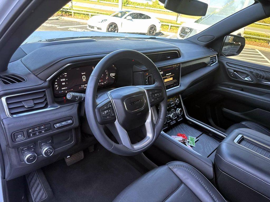 used 2023 GMC Yukon car, priced at $61,600