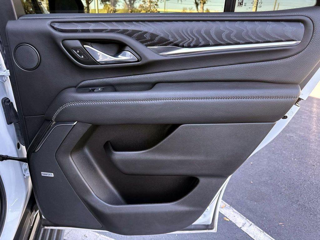 used 2023 GMC Yukon car, priced at $61,600