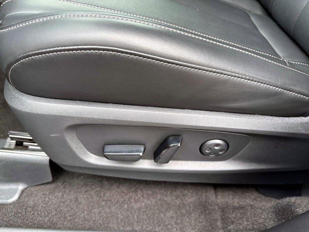 used 2025 INFINITI QX60 car, priced at $44,800