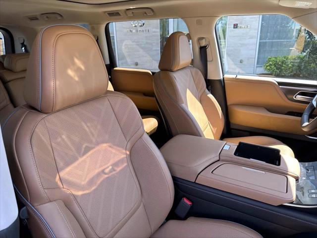 new 2025 INFINITI QX80 car, priced at $91,999