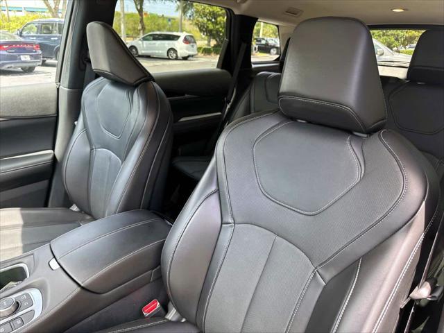used 2024 INFINITI QX60 car, priced at $39,900