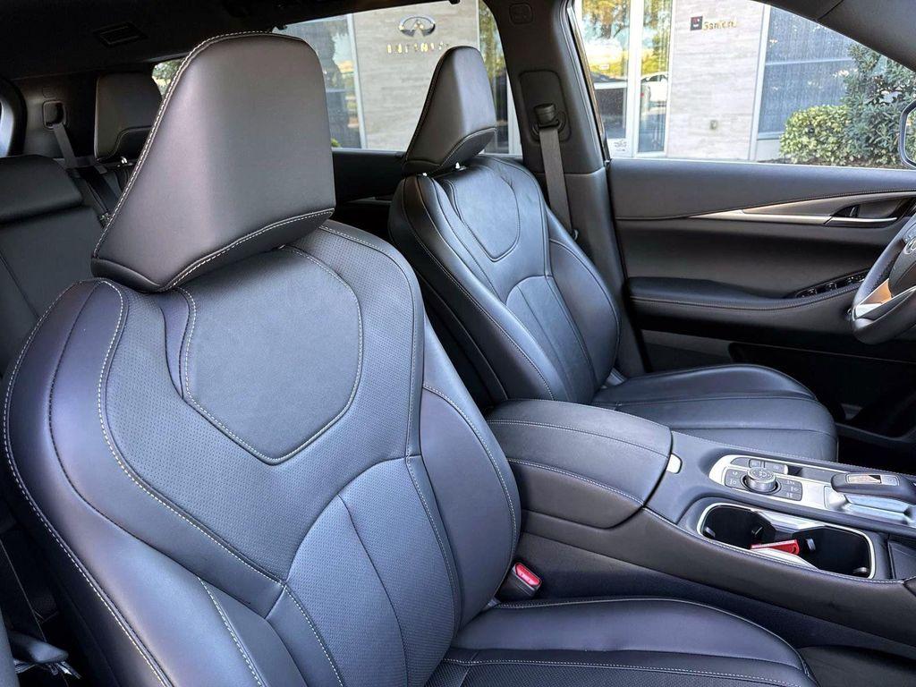 used 2025 INFINITI QX60 car, priced at $43,071