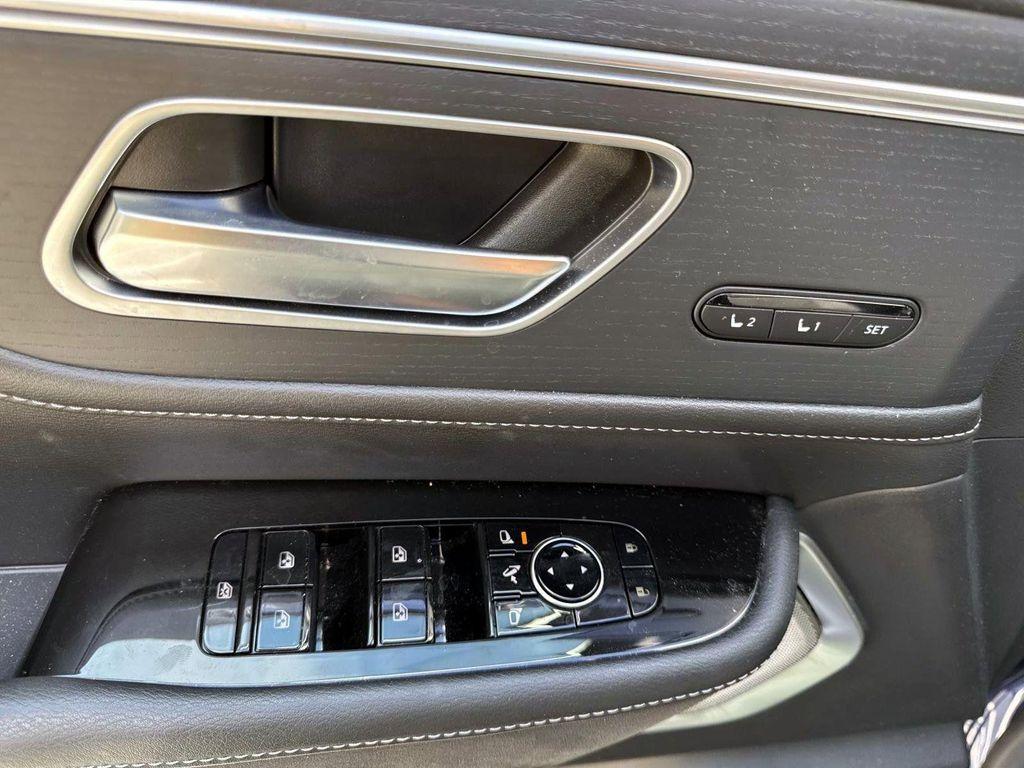 used 2025 INFINITI QX80 car, priced at $78,500