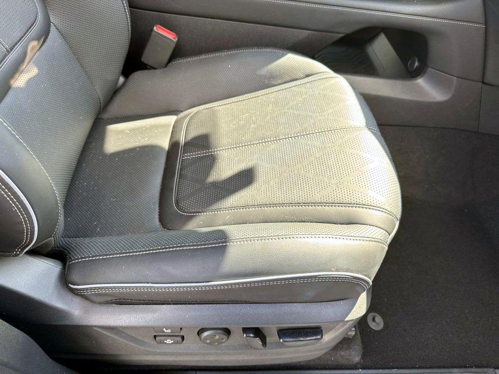 used 2025 INFINITI QX80 car, priced at $78,500